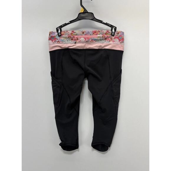 Lululemon Leggings Women's 6 Black Pink Floral Waist Band Cropped Capri Pants - Picture 1 of 5